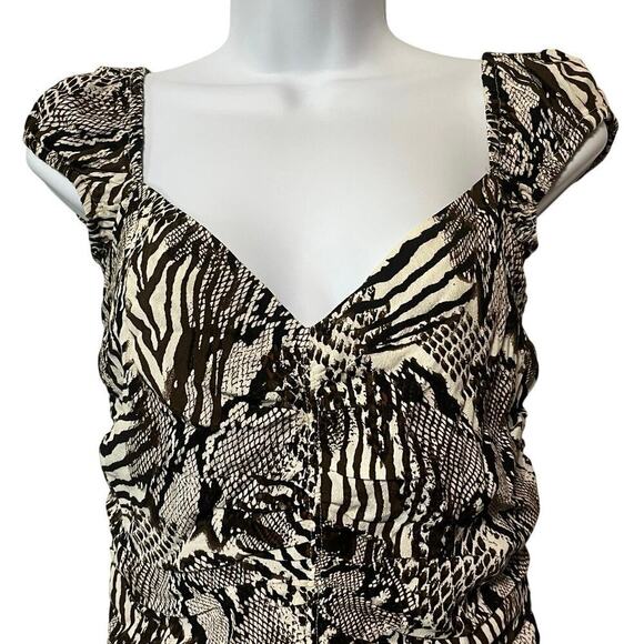 WILFRED Aritzia Veda Ruched Mini Dress Animal Print Black Cream Sz 2 Sexy VNeck - Picture 2 of 11